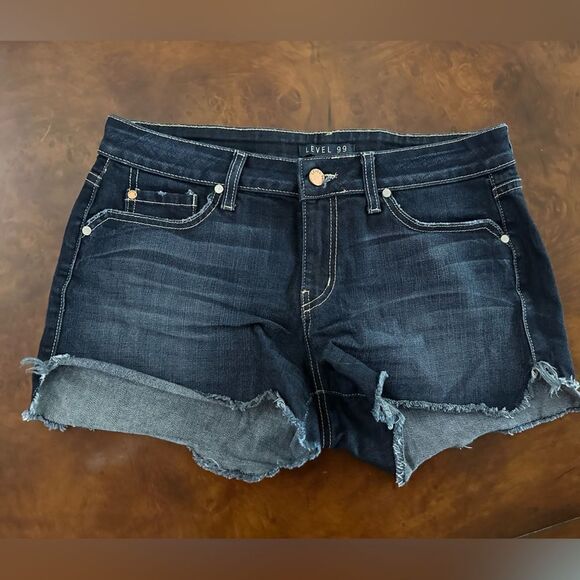 Level 99 Chelsea Cut Off Short in Ocean Shore - Picture 3 of 9